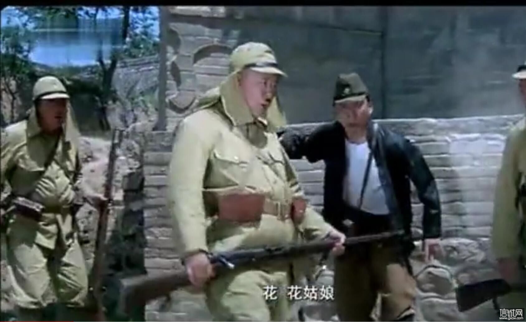 潘长江的表情亮了