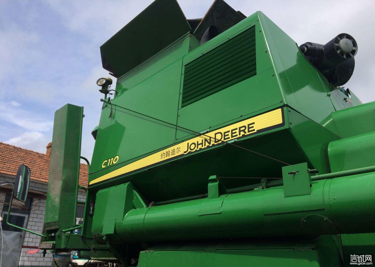 14年约翰迪尔c110收割机