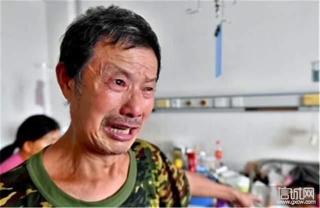 老人捡到一被弃女婴,辛苦16年养育成美丽少女,如今过得还好吗